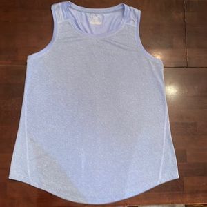 Tek Gear Dry Tek, 100% polyester. Size M.